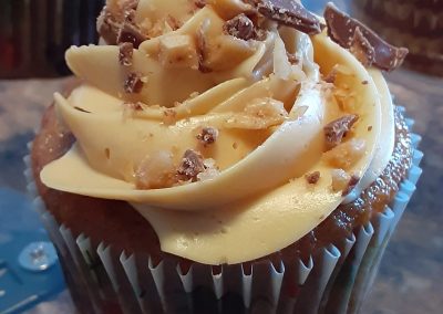 Einkorn Toffee Pudding Cupcake